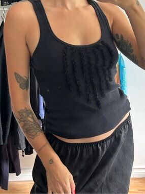 VINTAGE Old Navy Black Ruffle-Trim Ribbed Tank